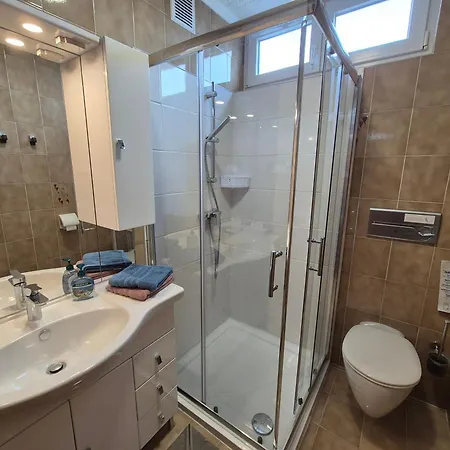 Garni Hutter Hotell 3*