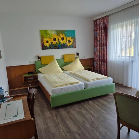 Hotell Garni Hutter 3*