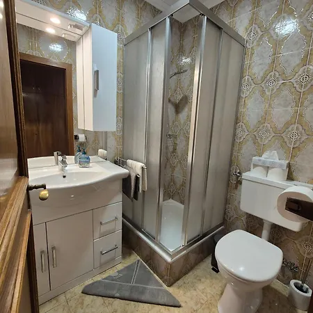 Garni Hutter Hotel 3*