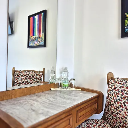 Hotel Garni Hutter 3*