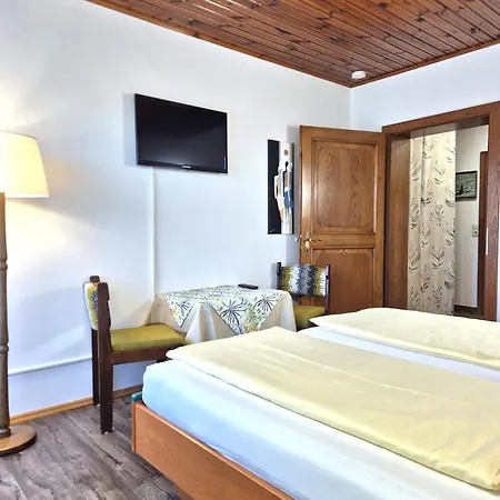 Garni Hutter 3*